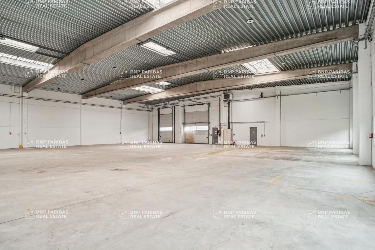 1332 m² pour ce pme-pmi en location à Chilly-mazarin
