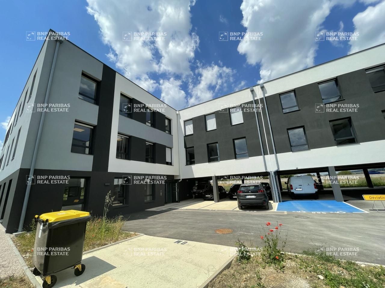 59 m² pour ce bureaux en location à Fontaine-lès-dijon