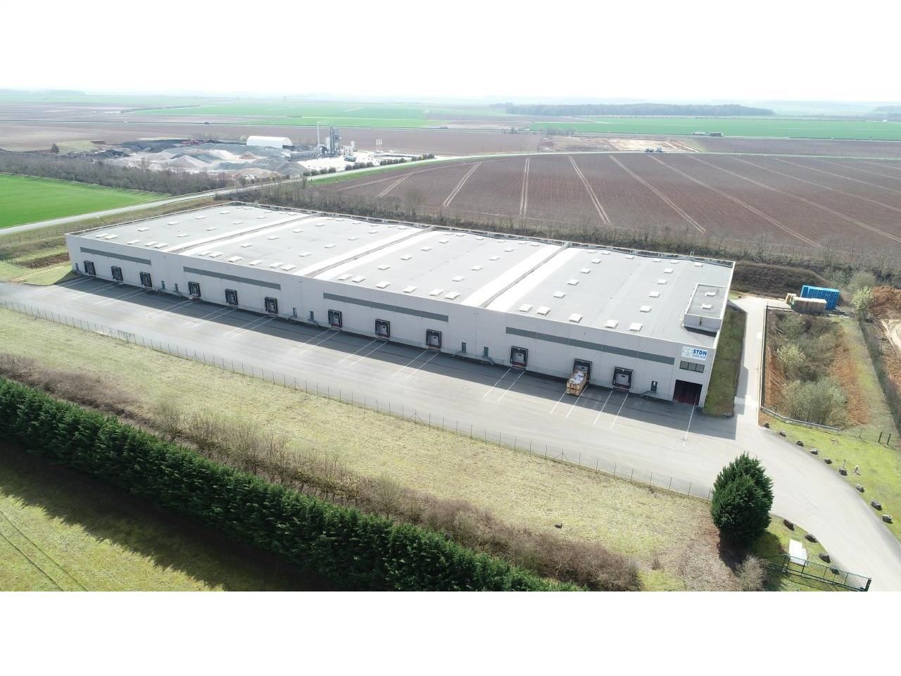 Location Entrepôts classe B 11738 m² non divisibles 80380 Villers-bretonneux