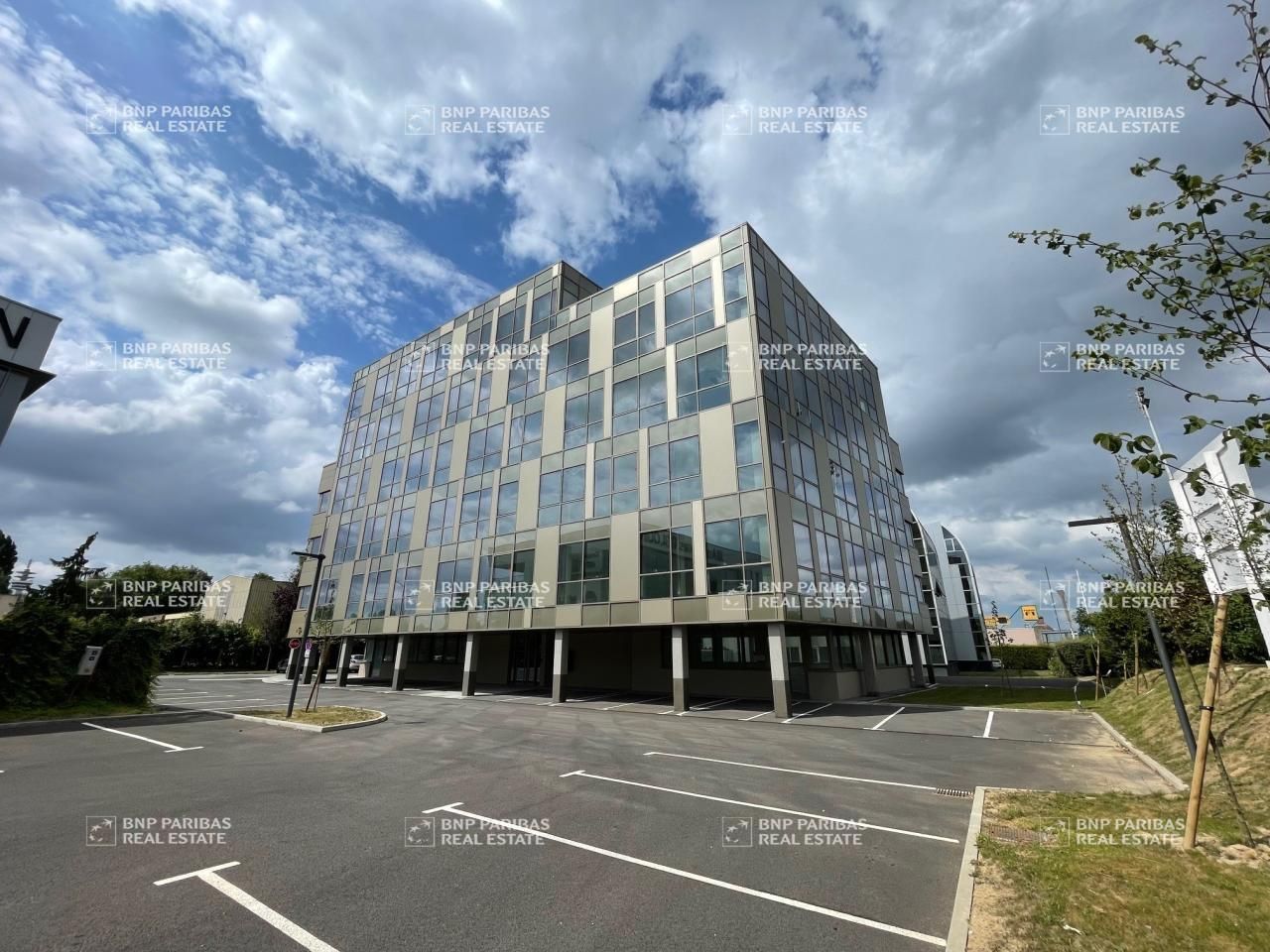 Location Bureaux 2817 m² divisibles 59650 Villeneuve-d'ascq