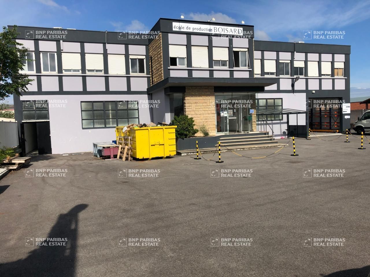 Location Activité 2300 m² divisibles 69150 Décines-charpieu