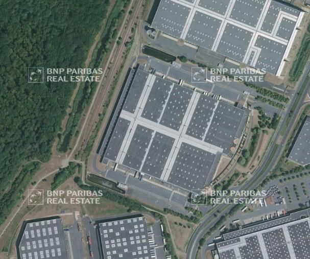 48811 m² pour cetentrepôts classe a en location à Combs-la-ville