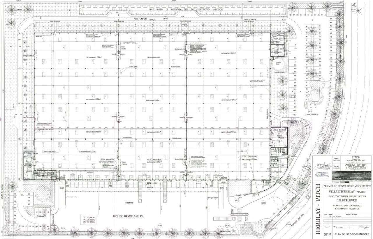 17500 m² pour cetentrepôts classe a en location à Herblay