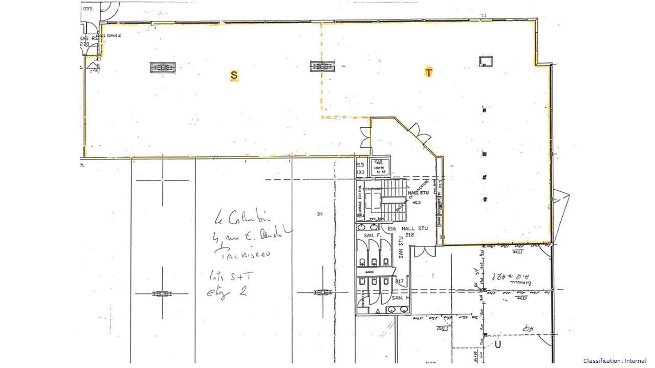 1102 m² pour ce bureaux en location à Palaiseau