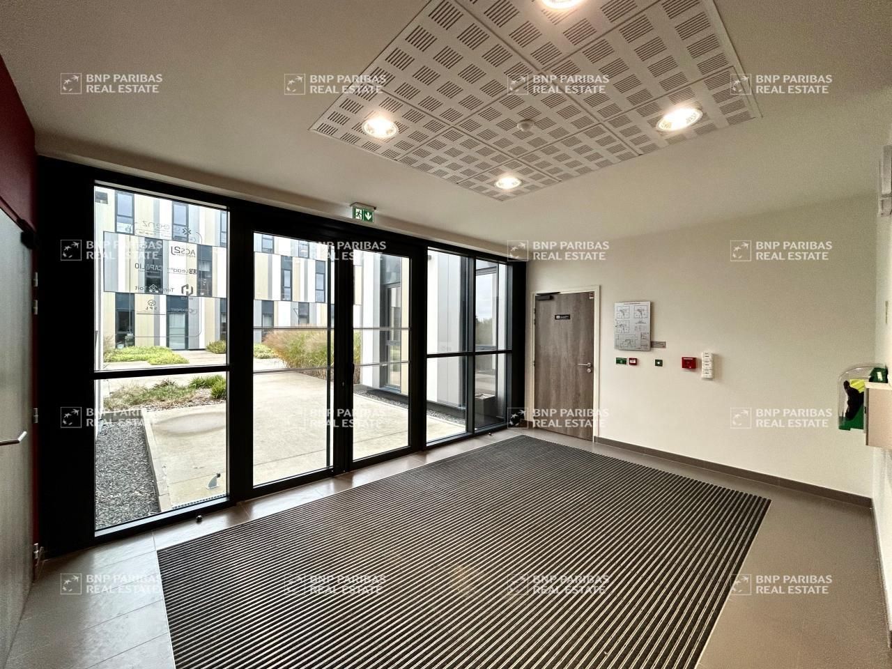 123 m² pour ce bureaux en vente à Thorigné-fouillard