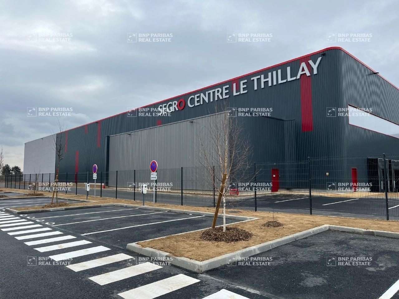 Location Entrepôts classe A 6233 m² non divisibles 95500 Le thillay