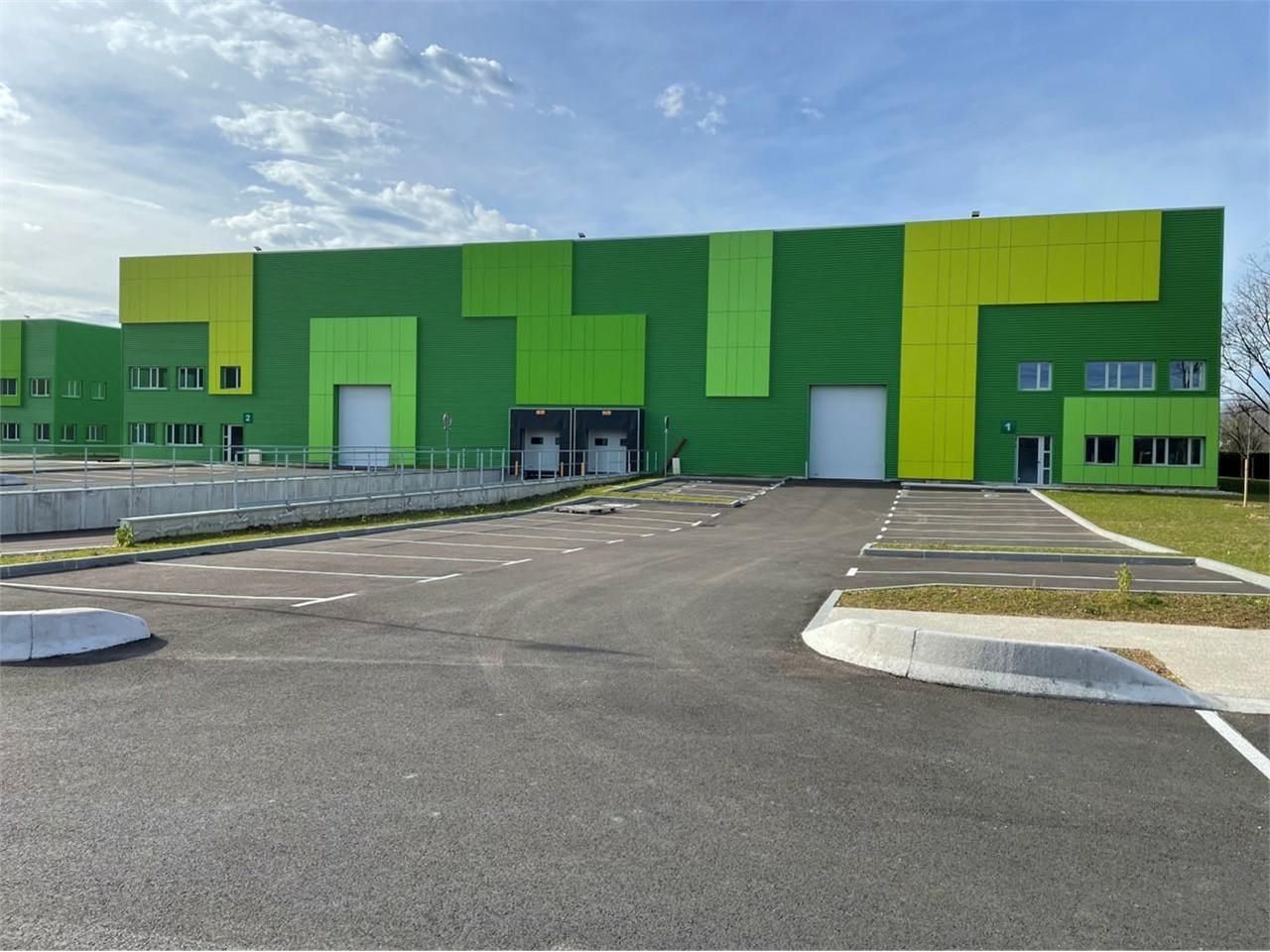 Location Activité 7738.4 m² divisibles 38070 Saint-quentin-fallavier