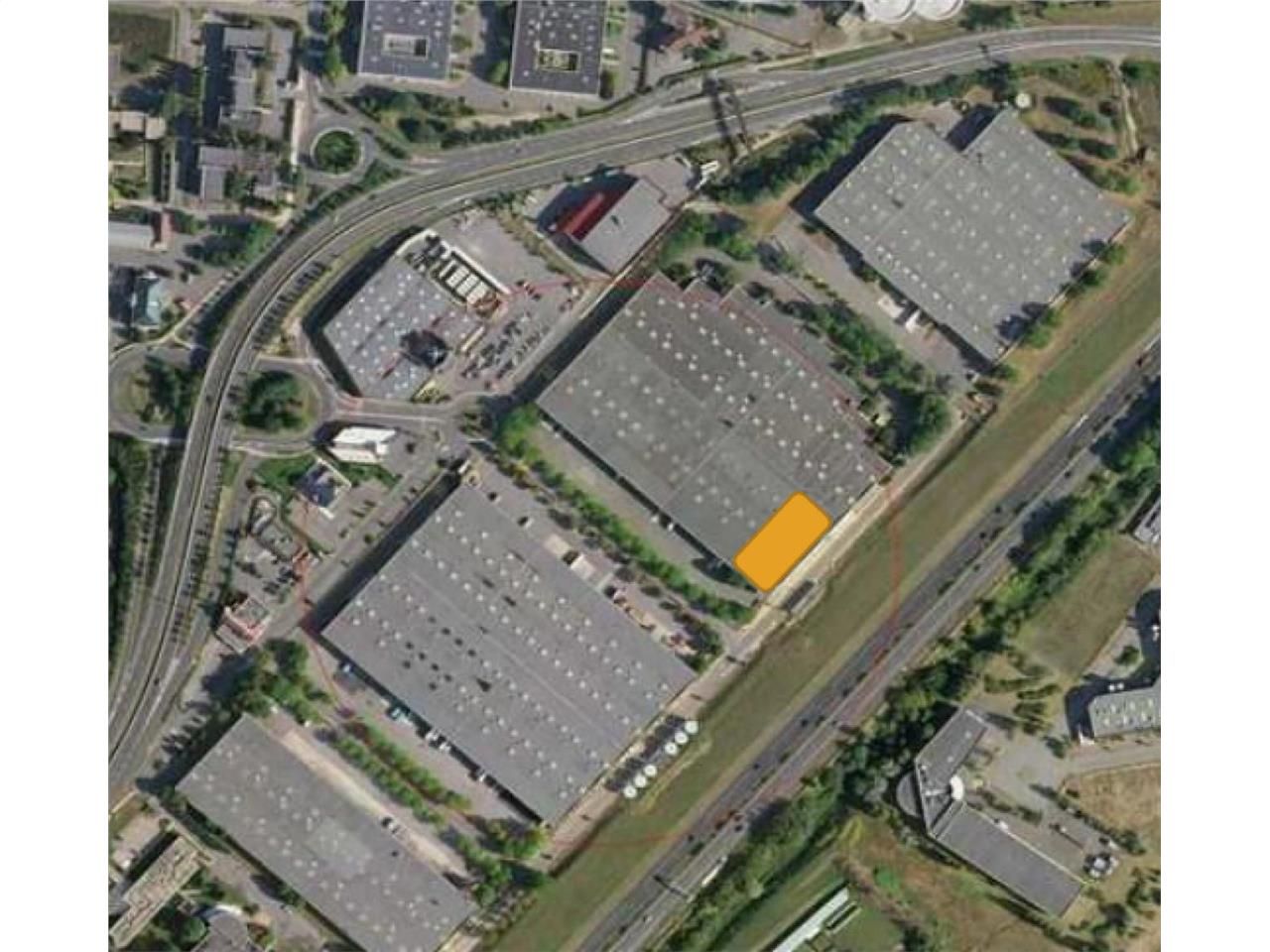 3250 m² pour cetentrepôts classe b en location à Villejust