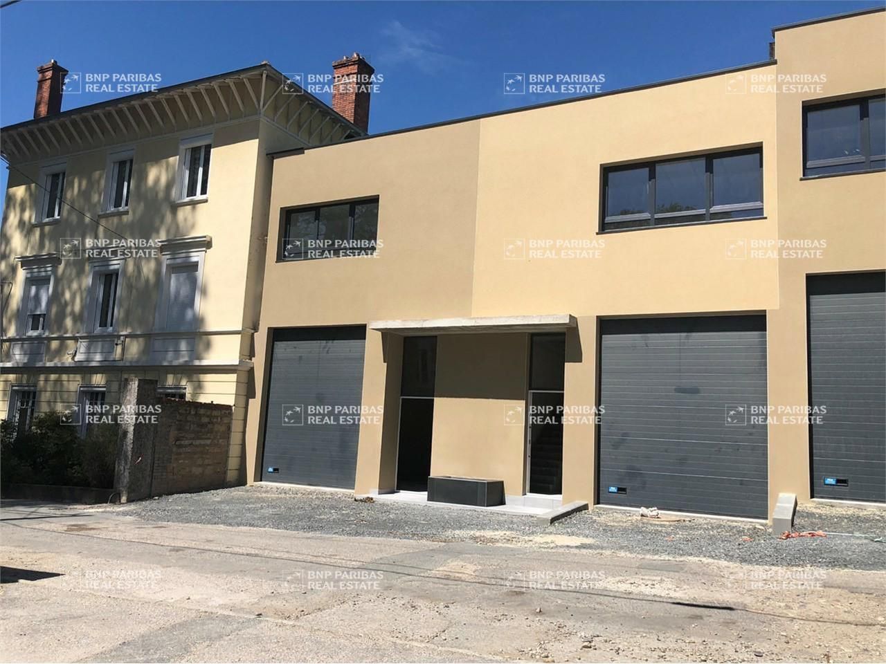 Location Activité 1344 m² divisibles 69250 Fleurieu-sur-saône