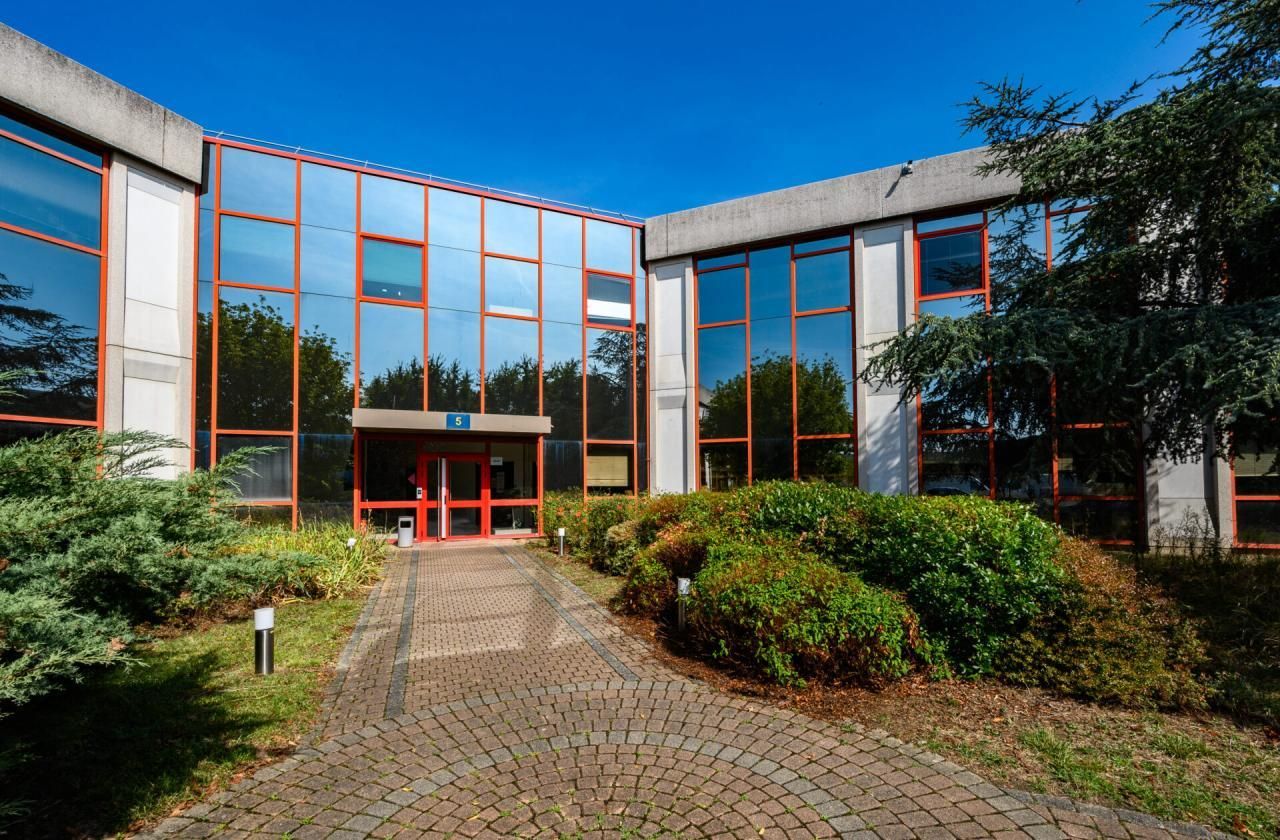 622 m² pour ce bureaux en location à Gennevilliers