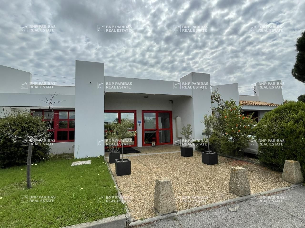 Location Bureaux 560 m² non divisibles 34000 Montpellier
