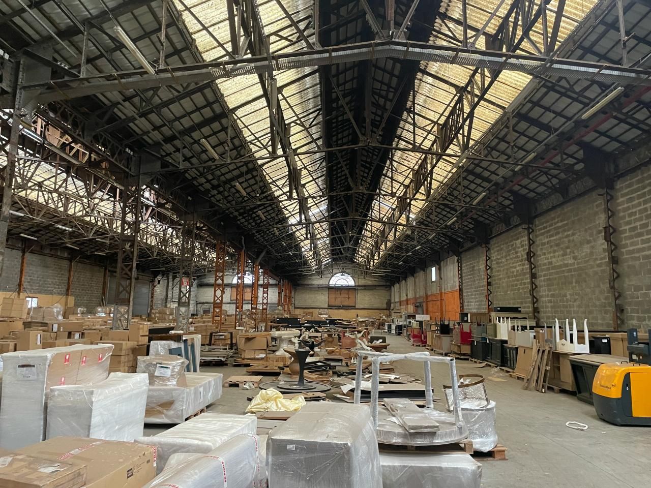 Vente Activité 2760 m² non divisibles 76600 Le havre