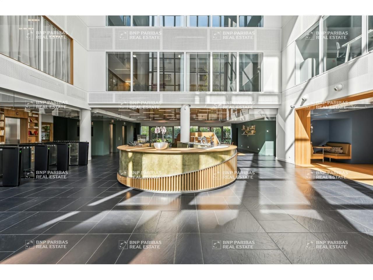 7312.05 m² pour ce bureaux en location à Boulogne-billancourt