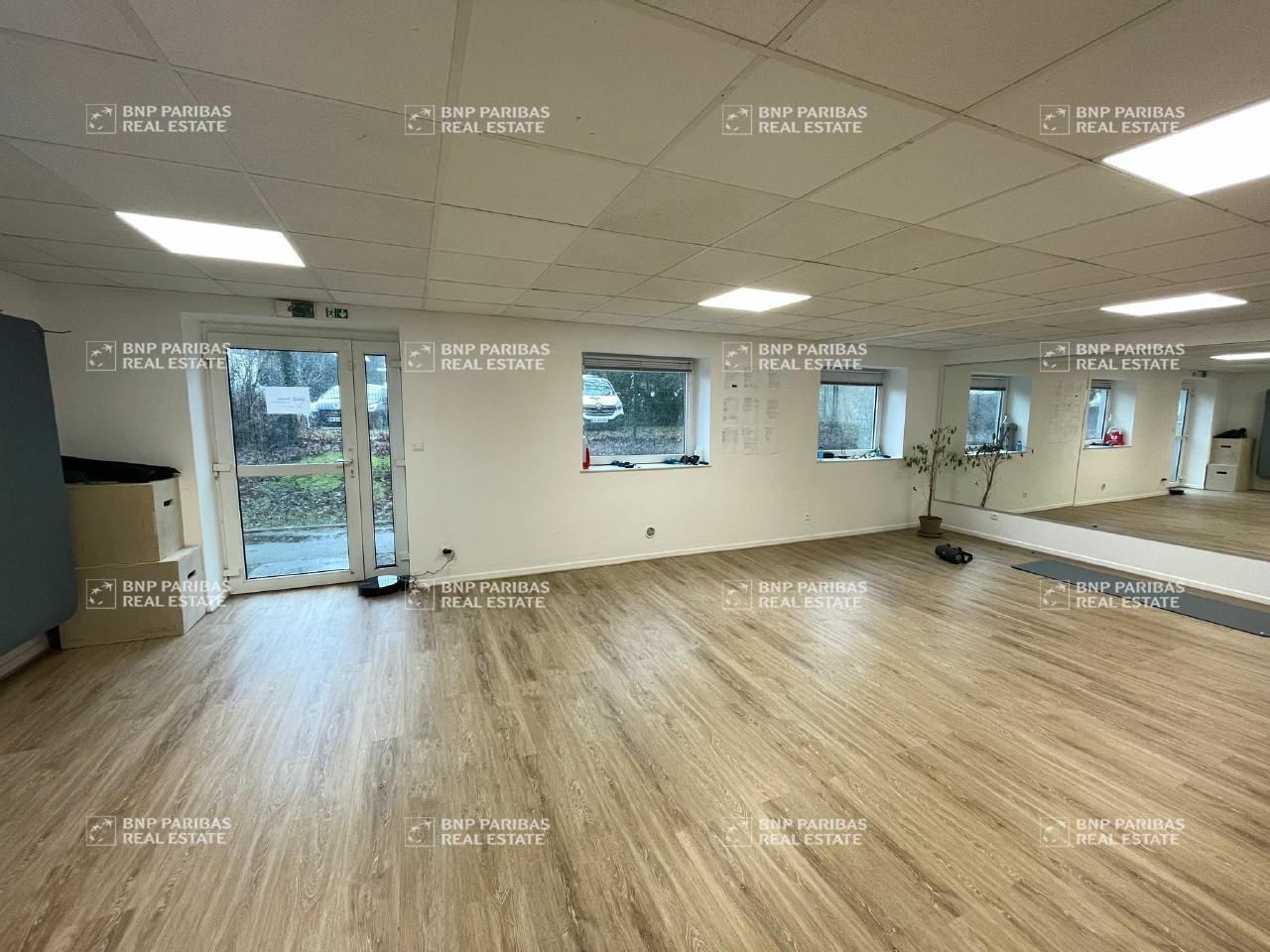 1270 m² pour ce bureaux en vente à Maxéville