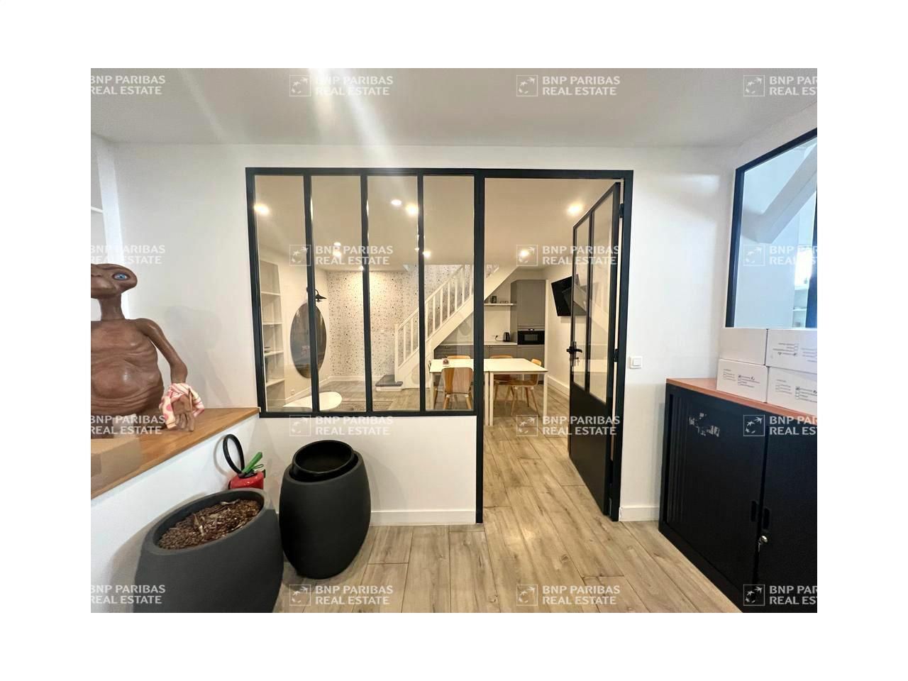 217.96 m² pour ce bureaux en vente à Boulogne billancourt