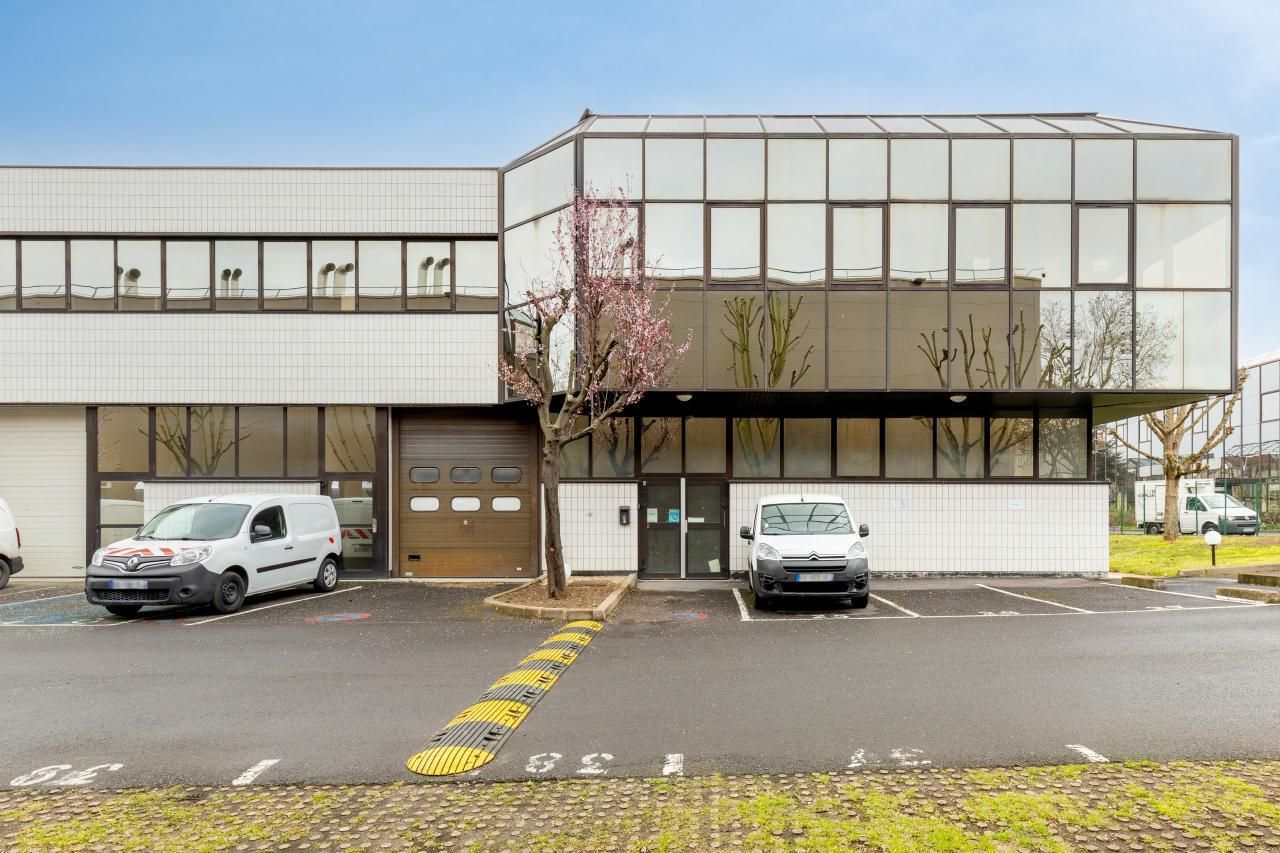 Location PME-PMI 1937 m² divisibles 92000 Nanterre