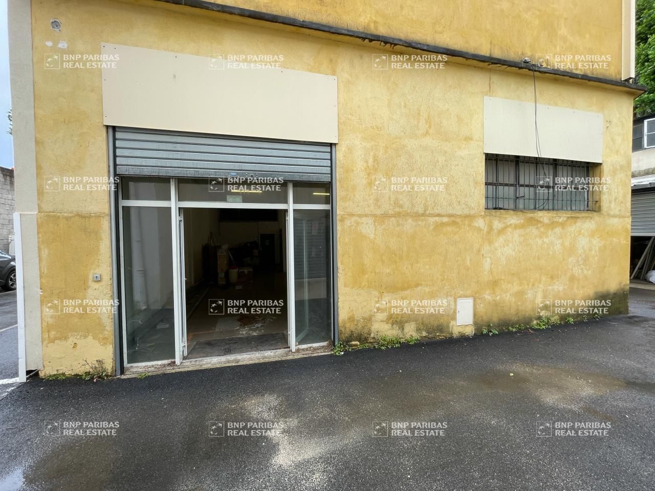 Location Mixtes 356 m² non divisibles 06000 Nice