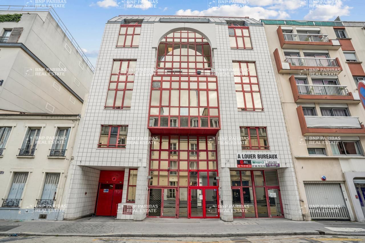 734 m² pour ce bureaux en location à Paris