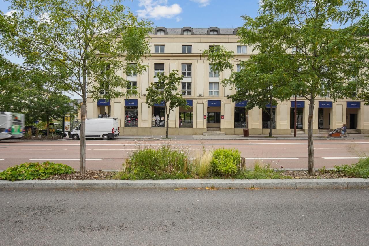 Location Bureaux 128 m² non divisibles 78000 Versailles