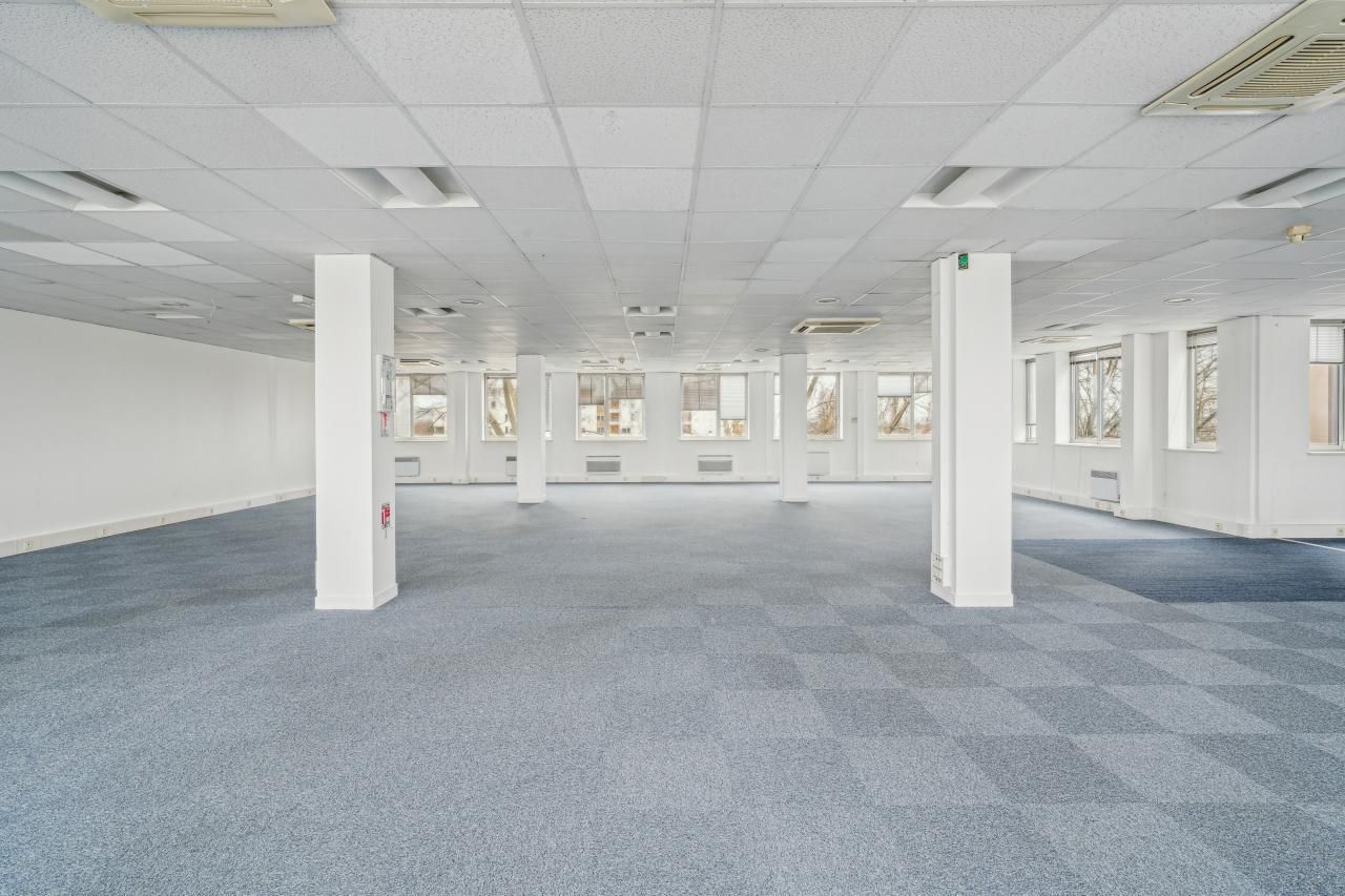Location Bureaux 927 m² divisibles 93360 Neuilly plaisance