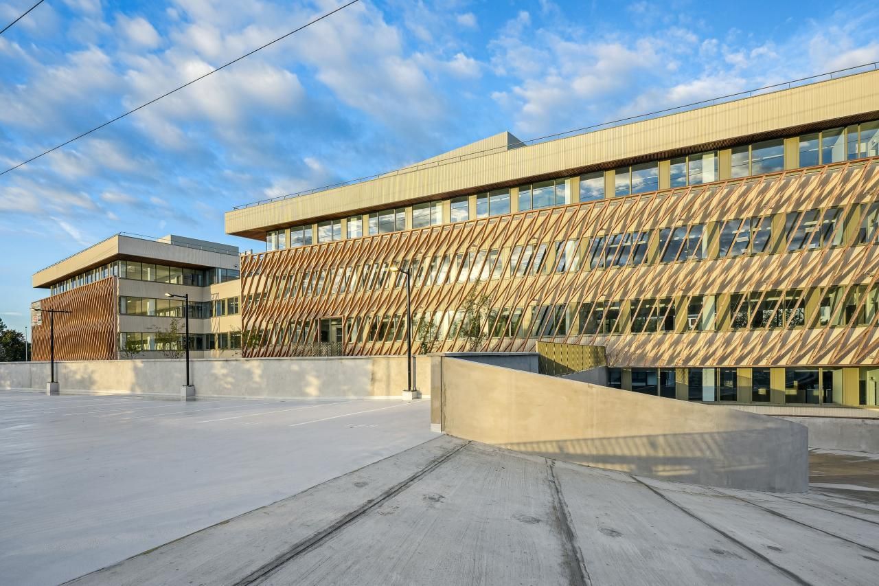 4078.34 m² pour ce bureaux en location à Mérignac