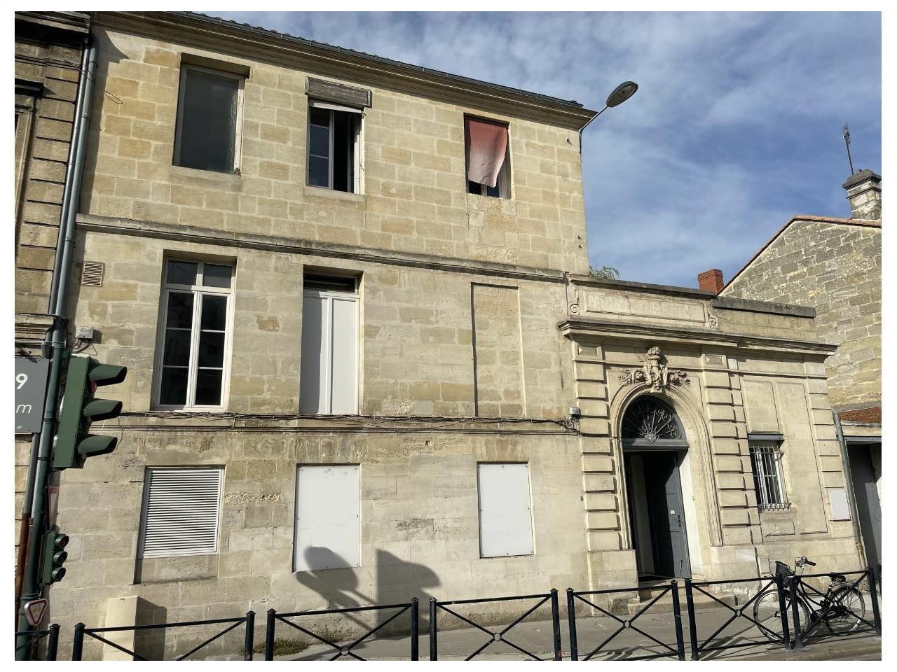 Vente Bureaux 796 m² non divisibles 33000 Bordeaux