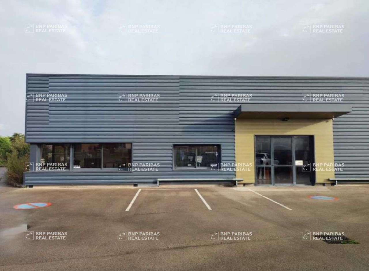 Location Activité 550 m² non divisibles 69400 Arnas