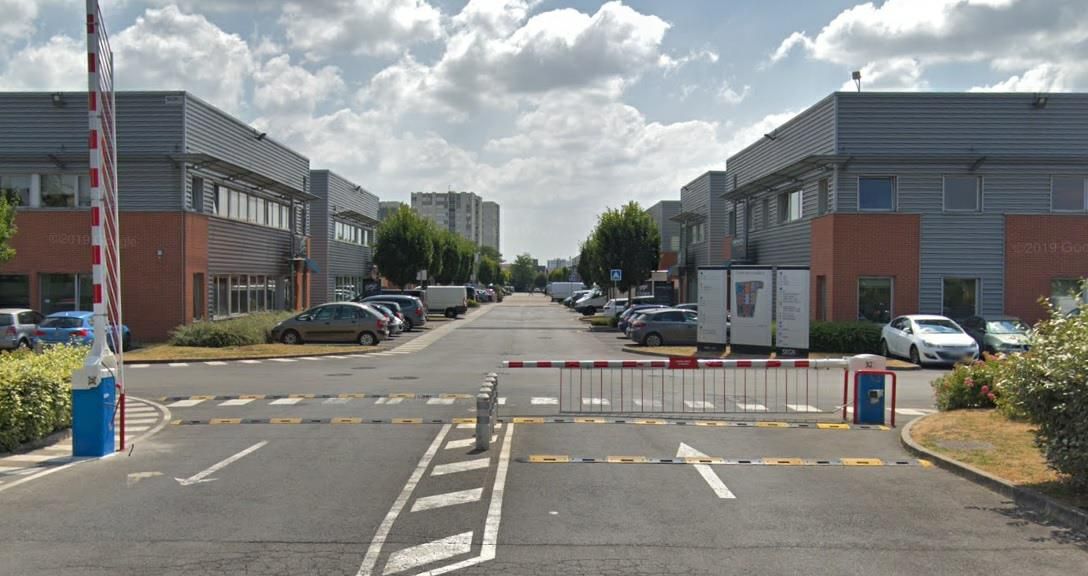 2710 m² pour ce pme-pmi en location à Le blanc-mesnil