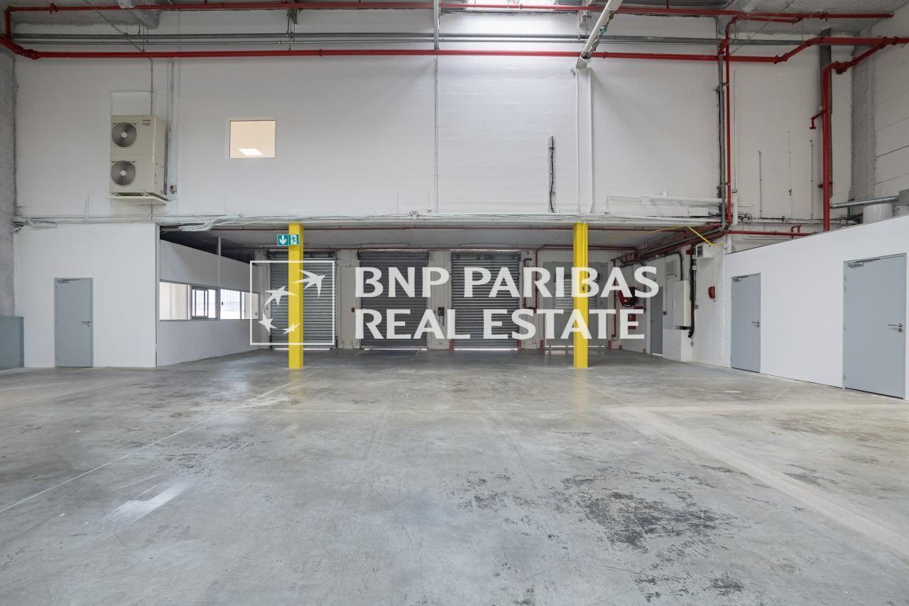 3272 m² pour ce pme-pmi en location à Rosny-sous-bois