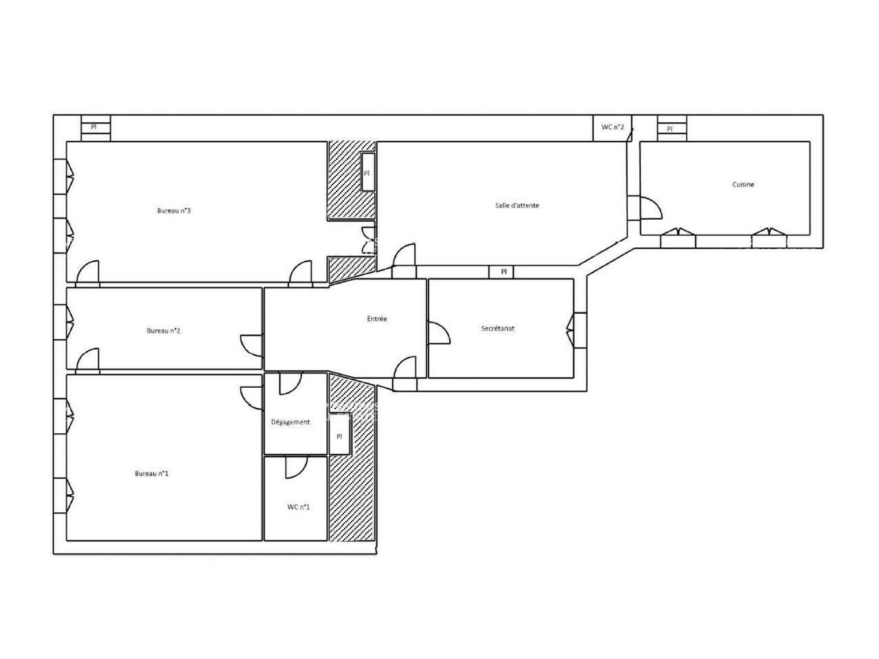 145 m² pour ce bureaux en location à Rennes