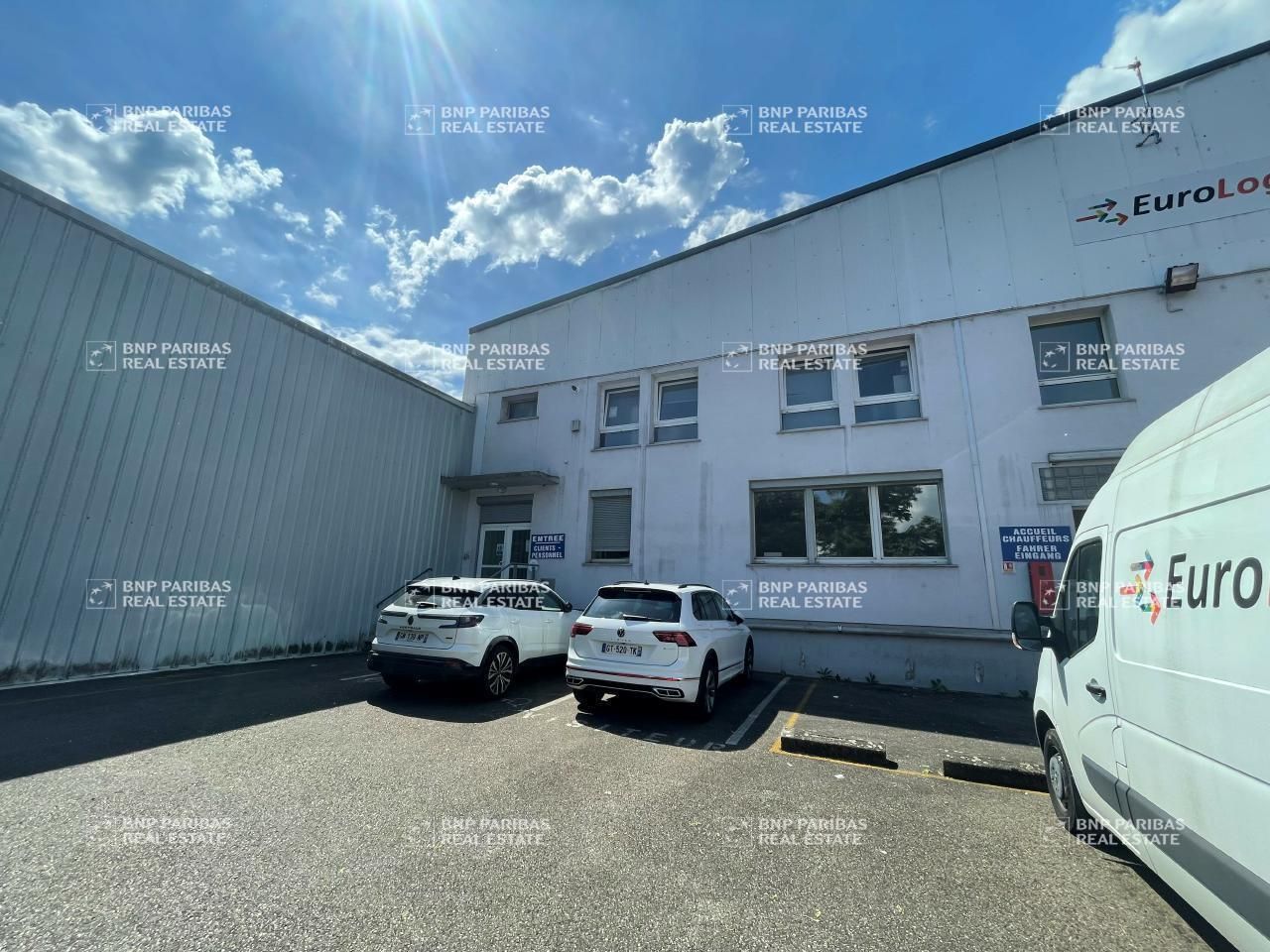 551.33 m² pour cetentrepôts classe c en location à Strasbourg