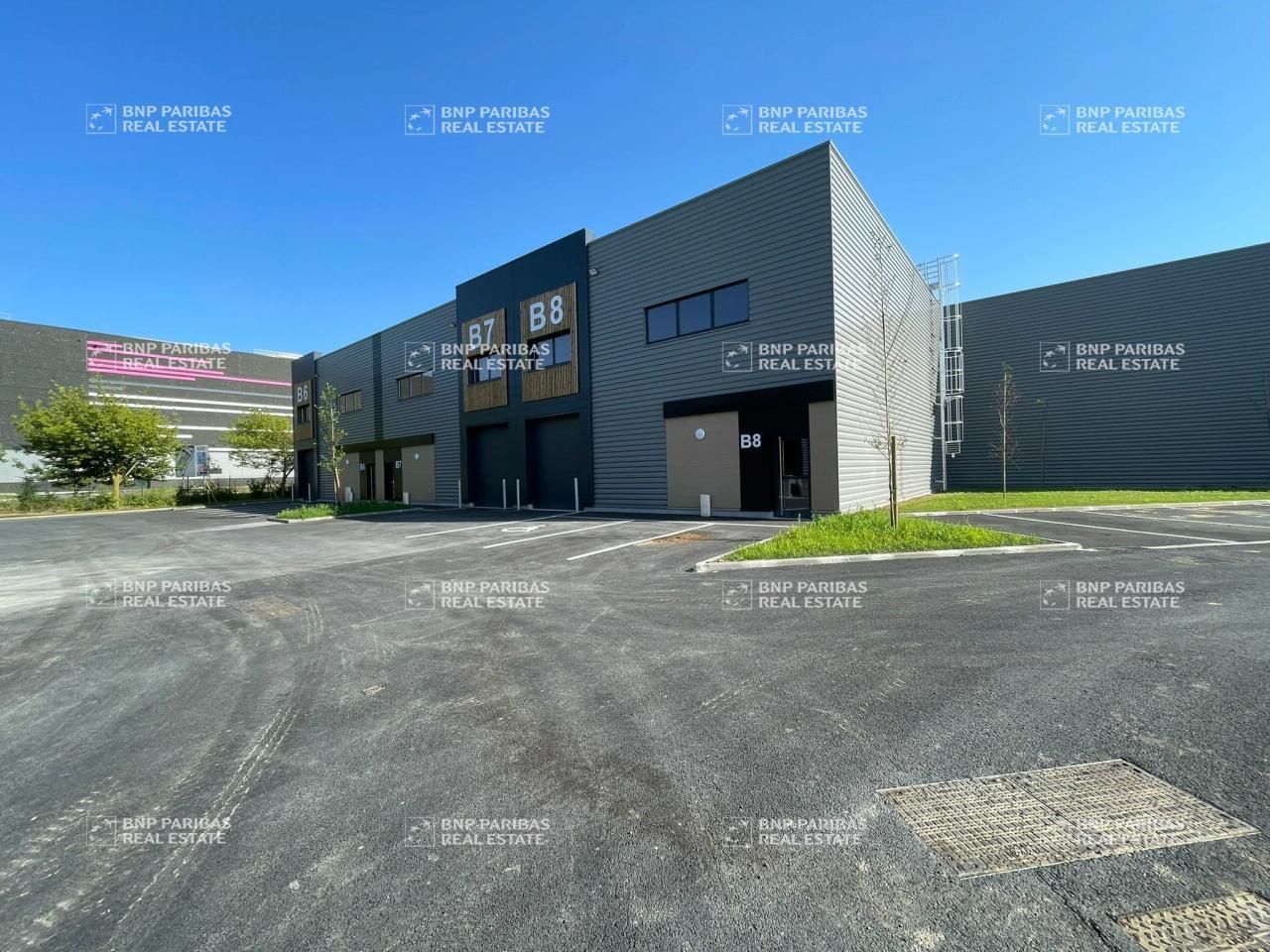 3457 m² pour ce activité en location à Sainghin-en-mélantois