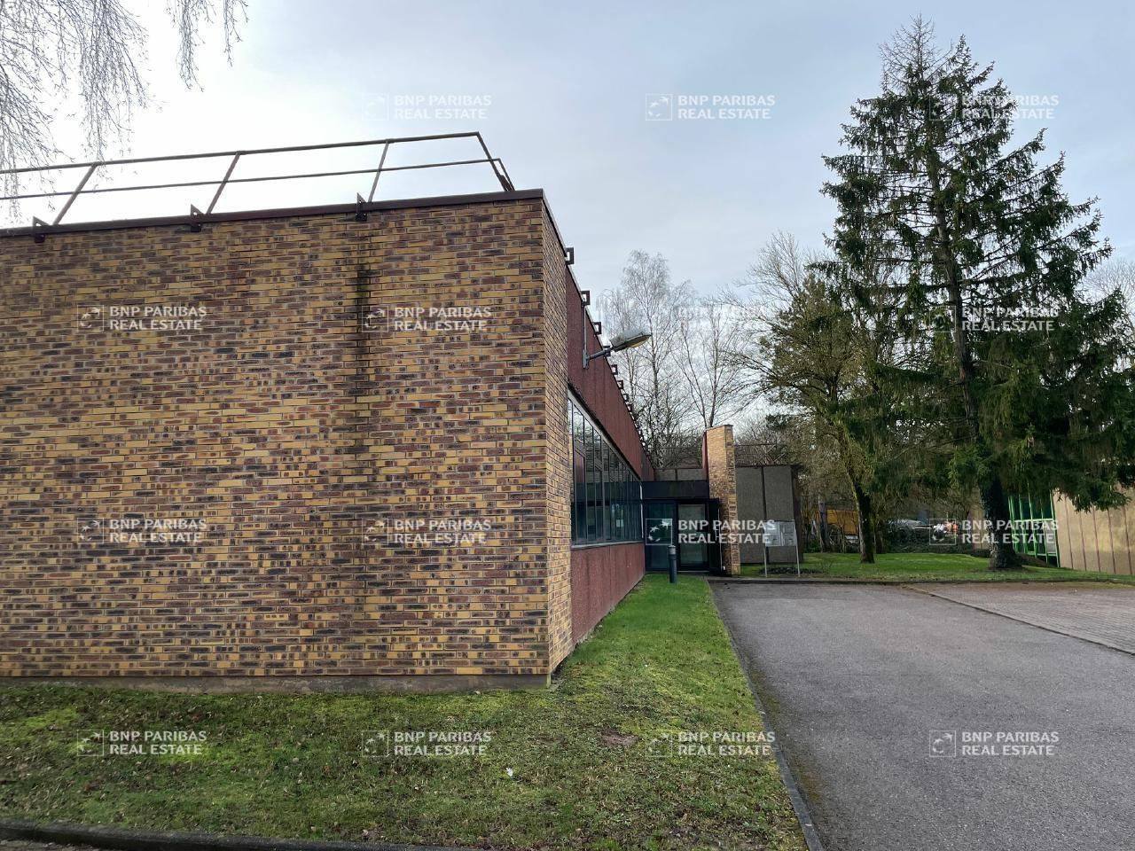 560 m² pour ce bureaux en location à Vandœuvre-lès-nancy