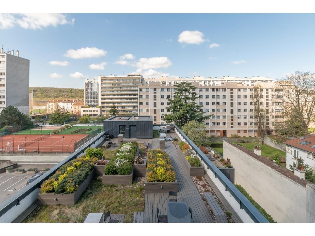 155 m² pour ce bureaux en location à Boulogne-billancourt