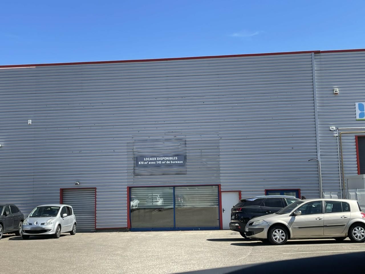 Location Activité 875 m² non divisibles 69630 Saint-genis-laval