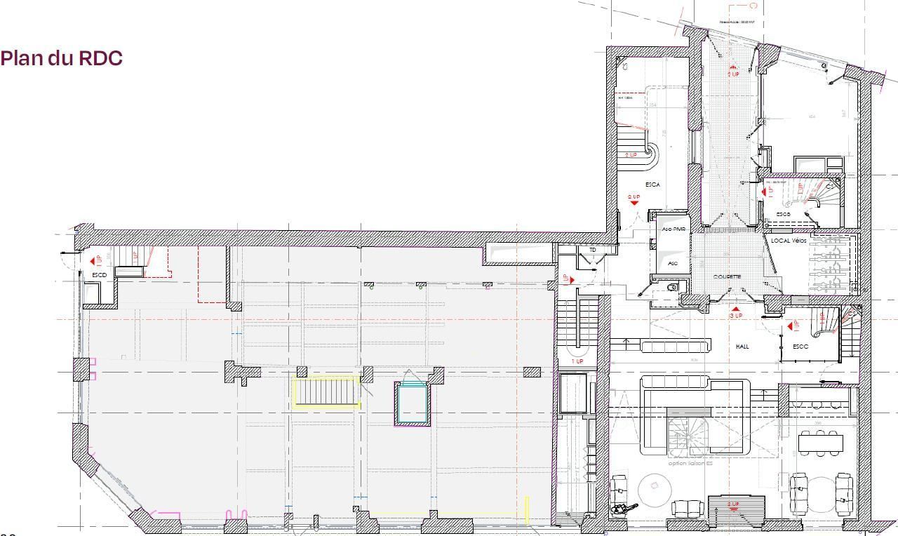 3280 m² pour ce bureaux en location à Paris