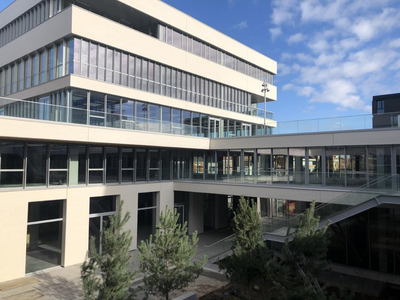 1018.42 m² pour ce bureaux en location à Lille