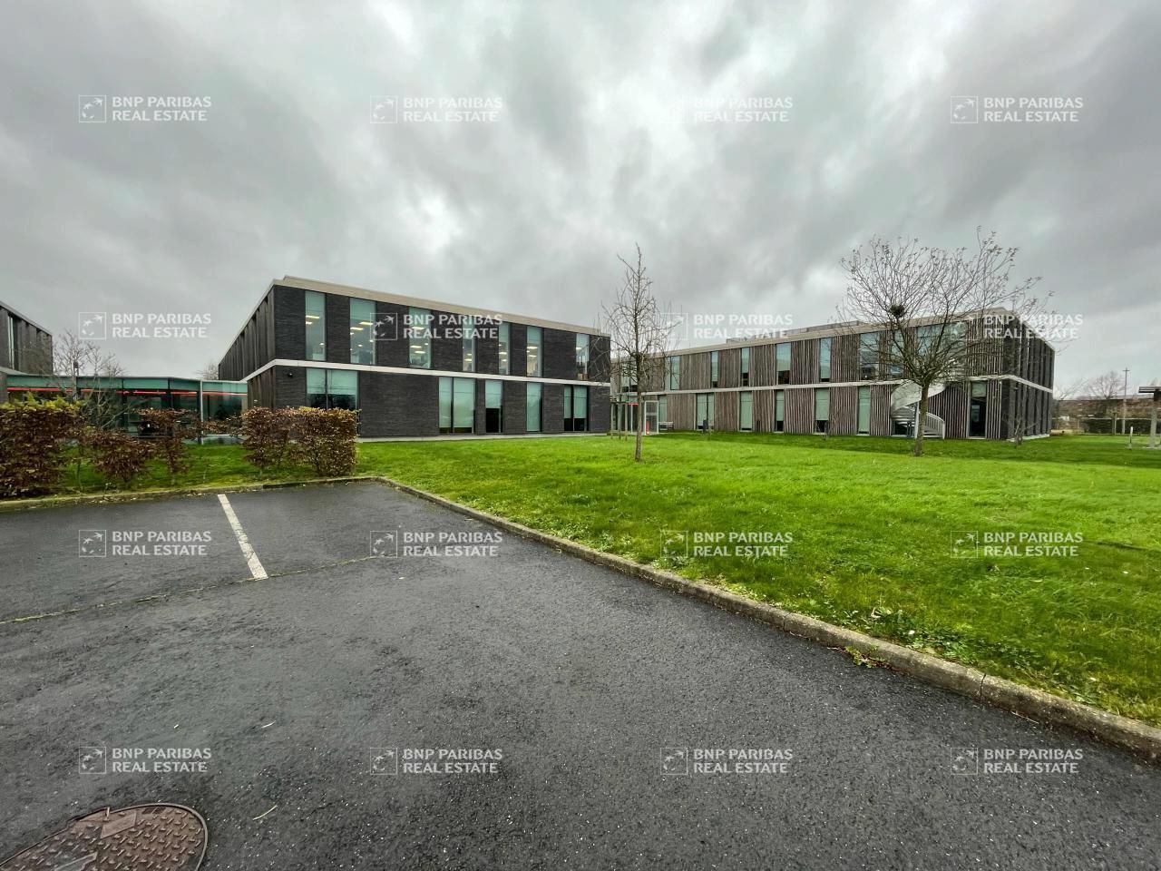 Location Bureaux 3752.1 m² non divisibles 59650 Villeneuve-d'ascq