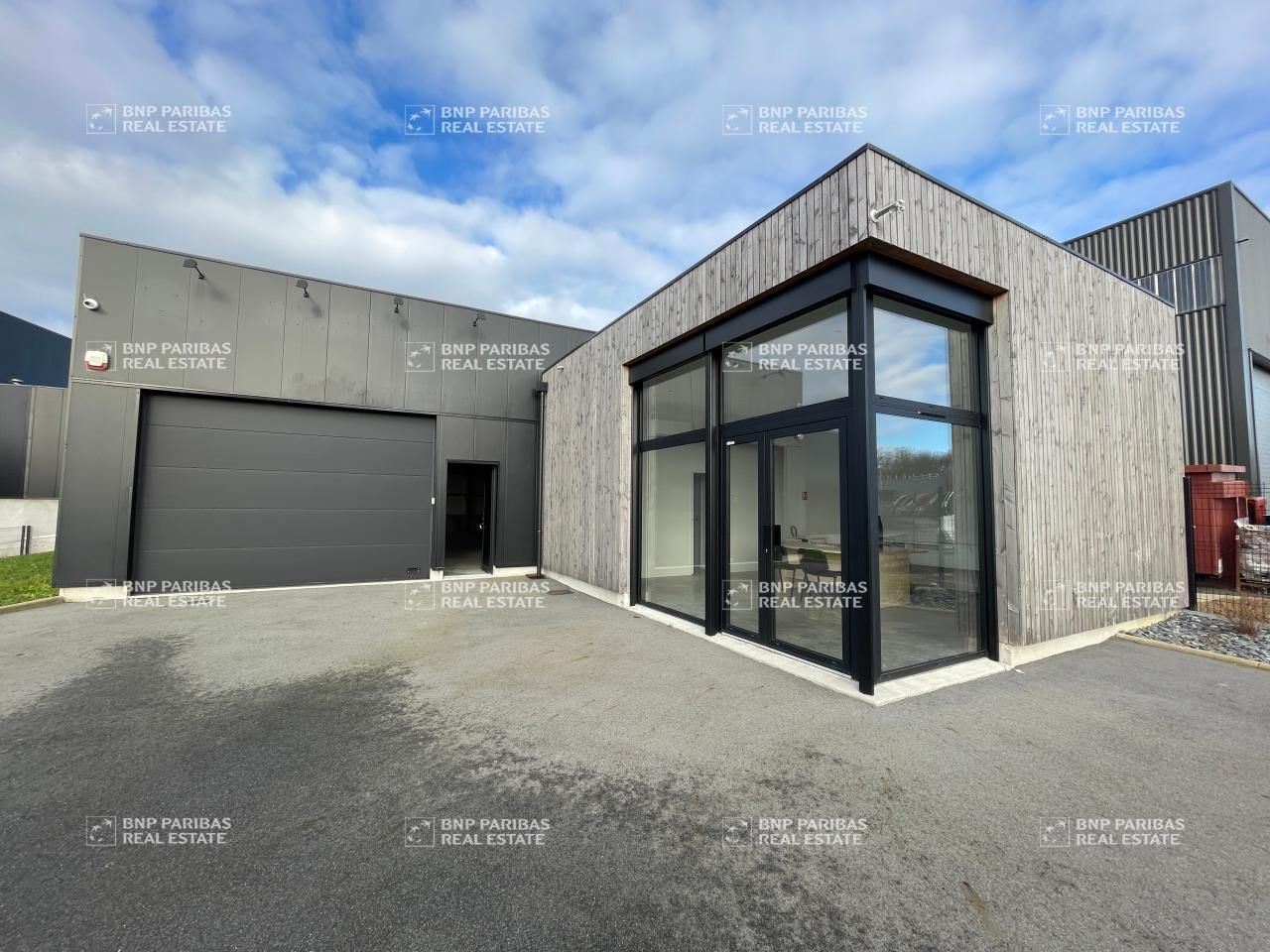 257 m² pour ce activité en location à Guichen