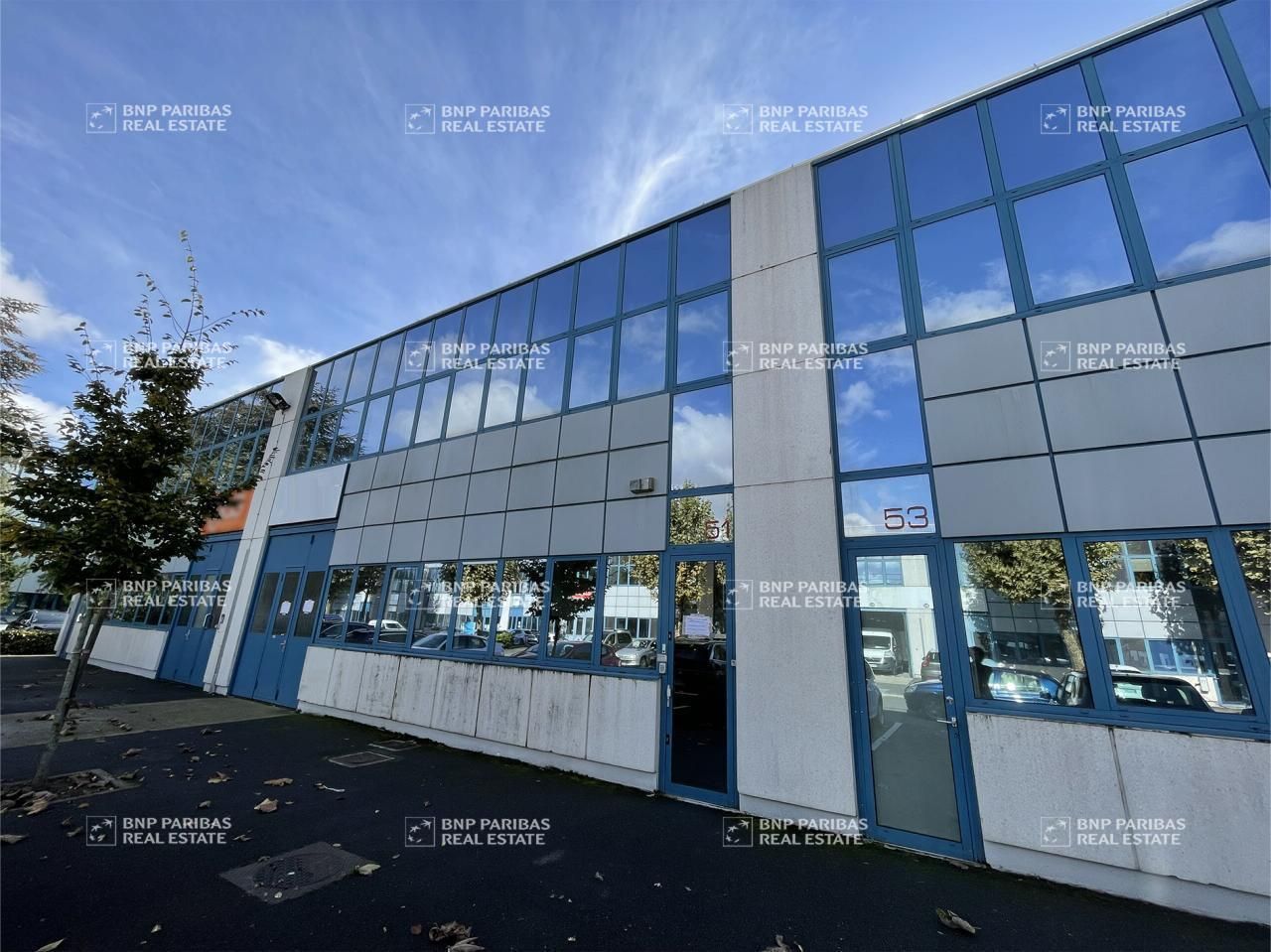 Location PME-PMI 1300 m² non divisibles 94260 Fresnes