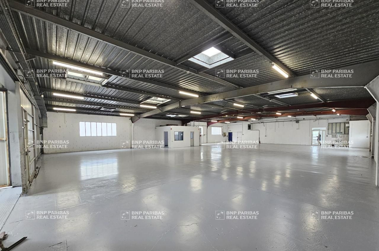 Location Activité 615 m² non divisibles 44470 Carquefou