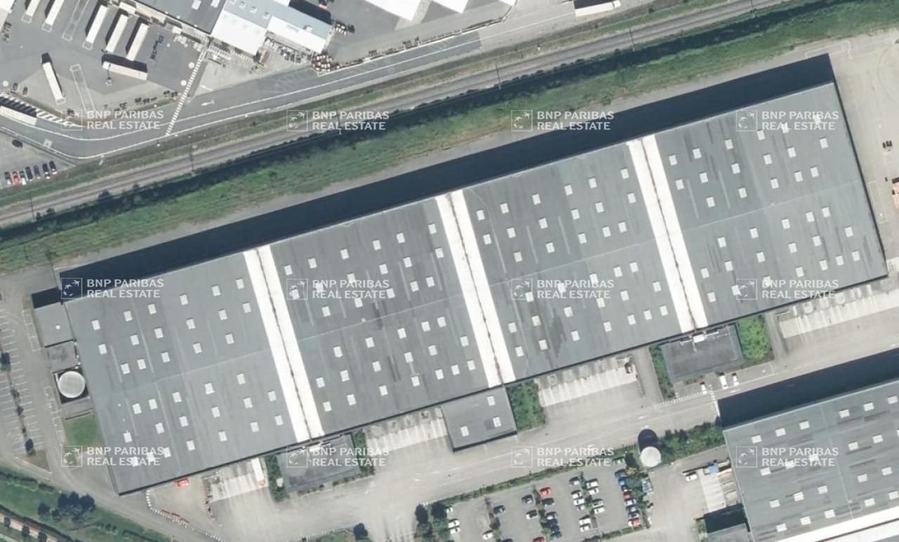 23186 m² pour cetentrepôts classe a en location à Bourg en bresse