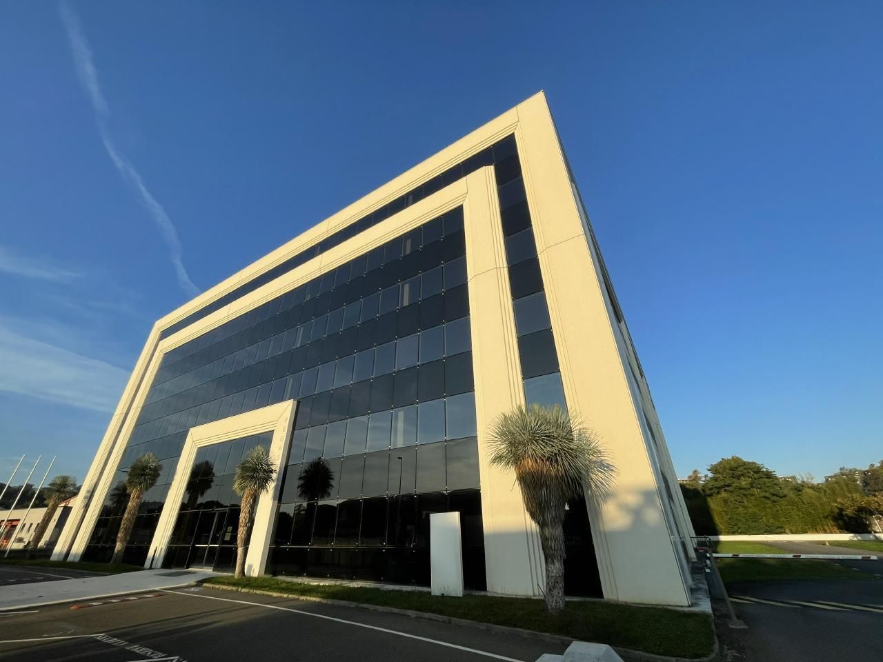 10366 m² pour ce bureaux en location à Colomiers