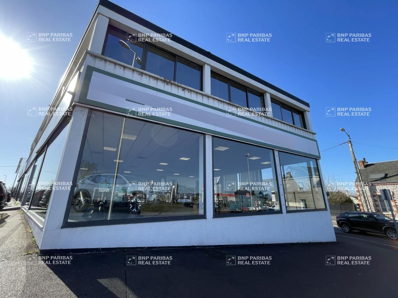 2943 m² pour ce activité en location à Fleury-les-aubrais