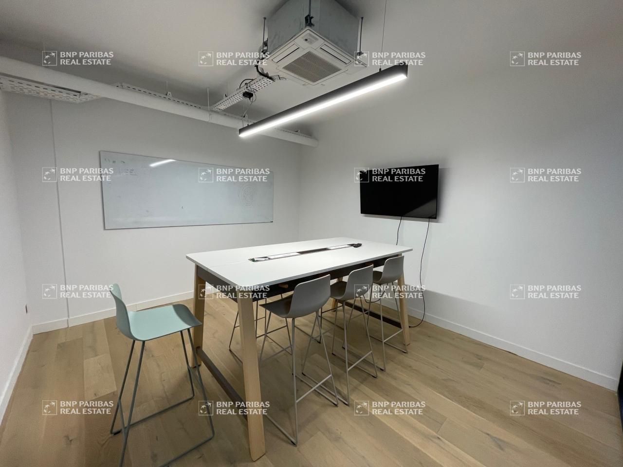 460 m² pour ce bureaux en location à Lille