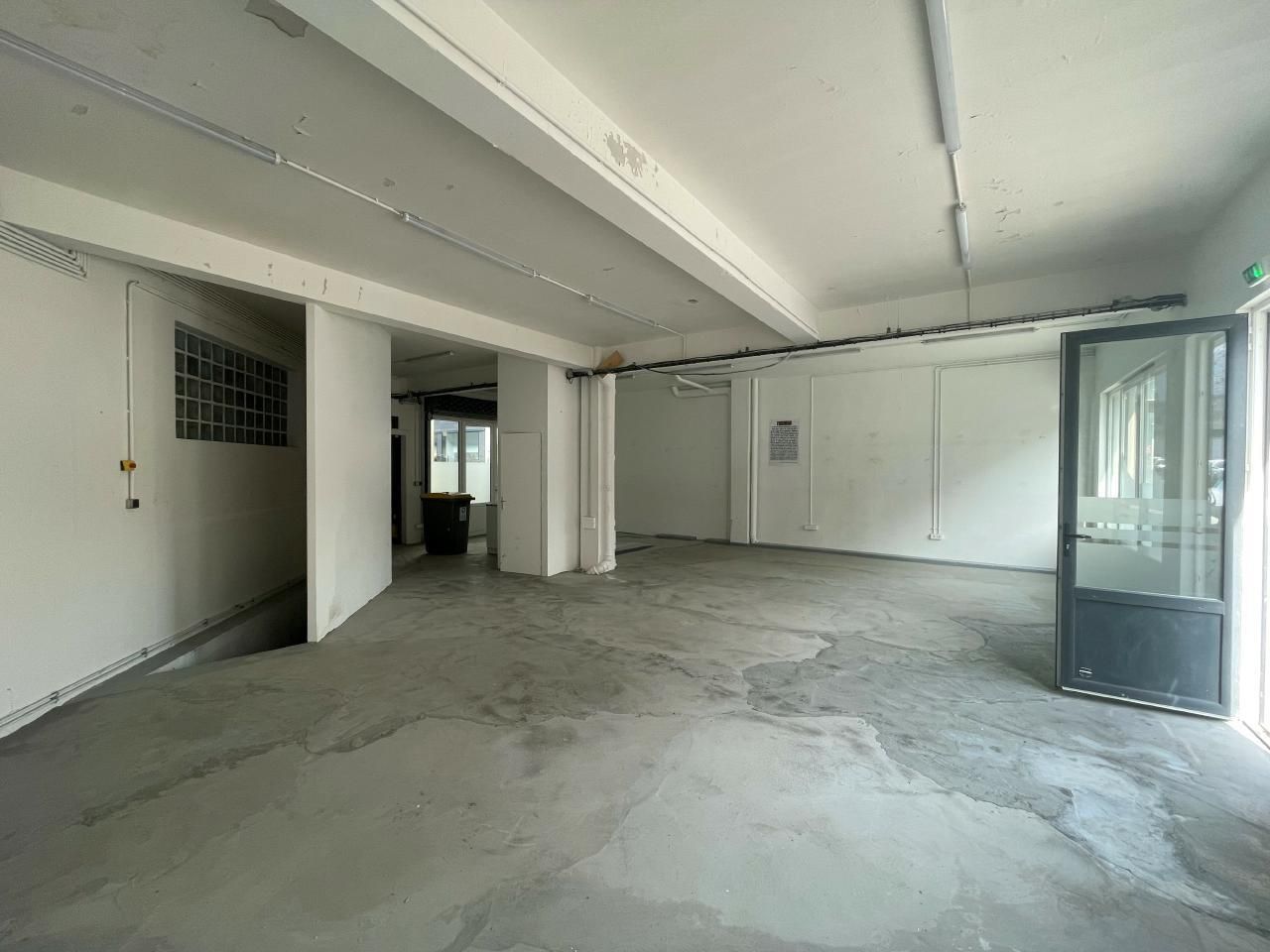 Location PME-PMI 123 m² non divisibles 92130 Issy-les-moulineaux