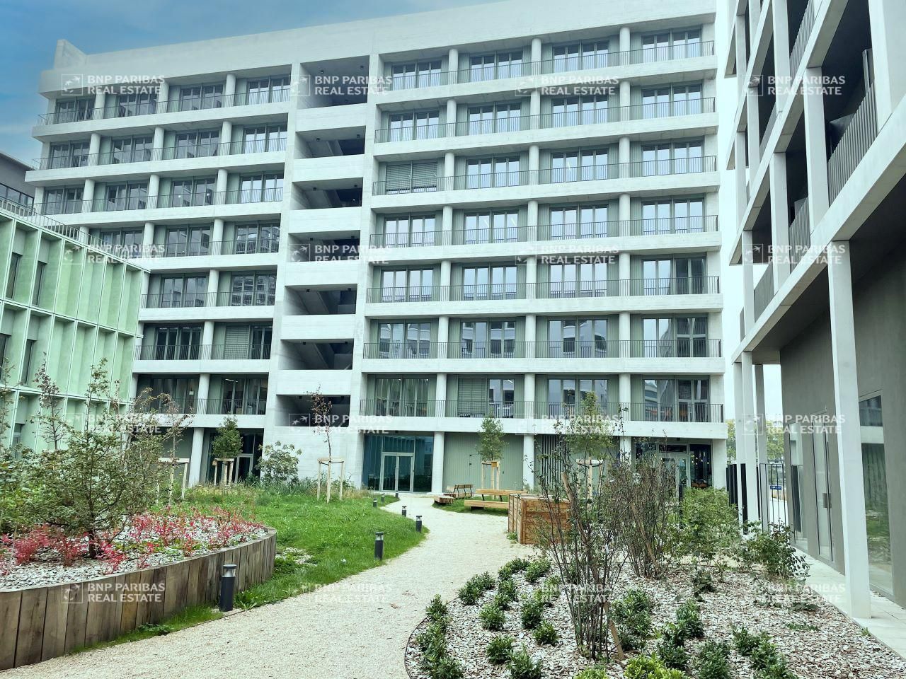 2789 m² pour ce bureaux en location à Lyon