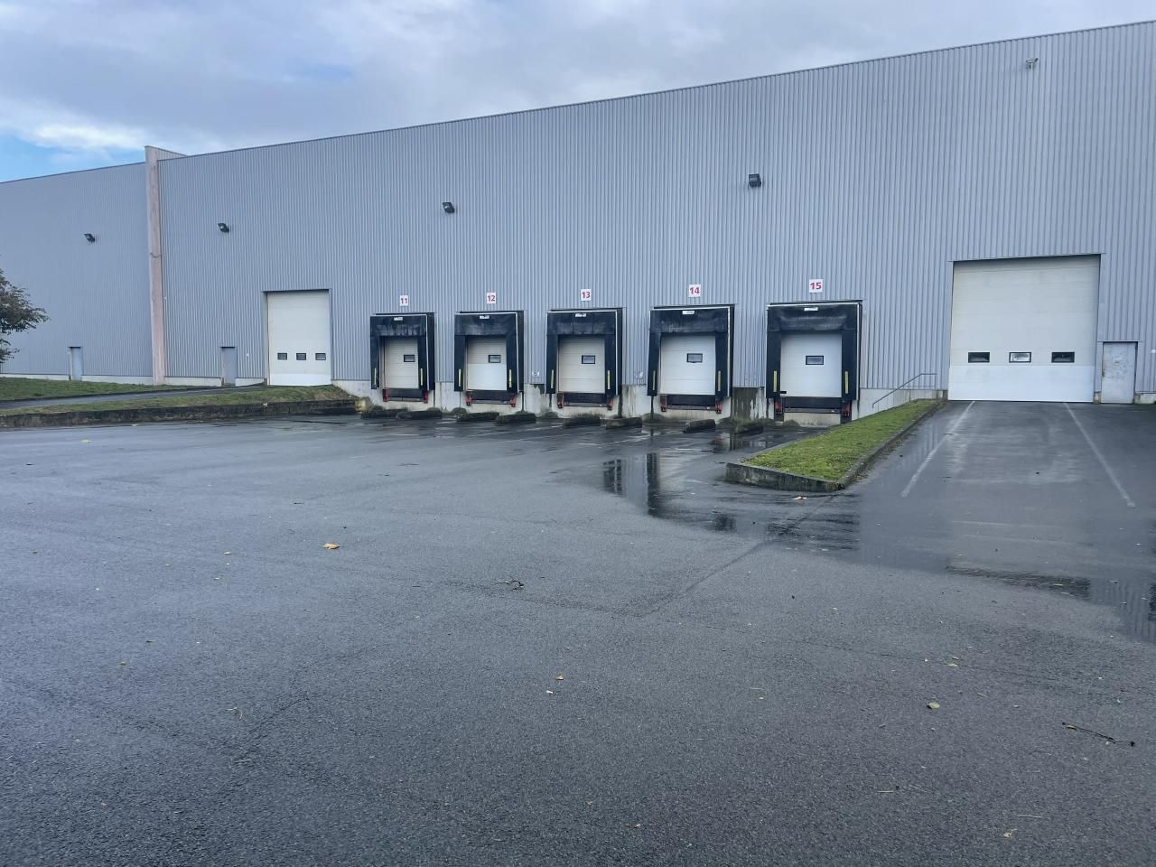 Location Entrepôts classe A 17507 m² non divisibles 59187 Dechy