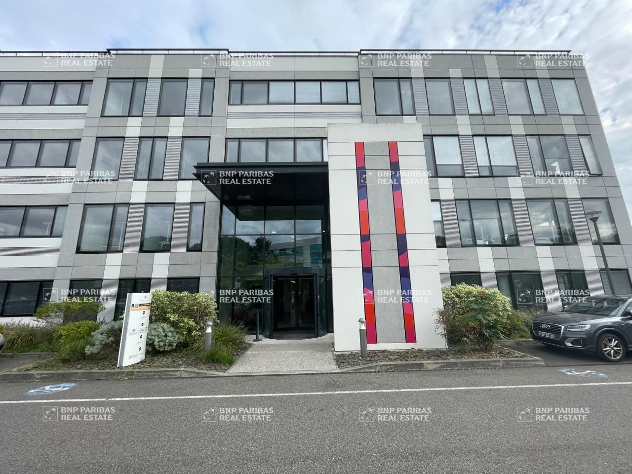 299 m² pour ce bureaux en location à Toulouse