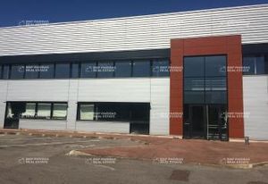 Location entrepôt Combs-la-Ville - Proximité transports